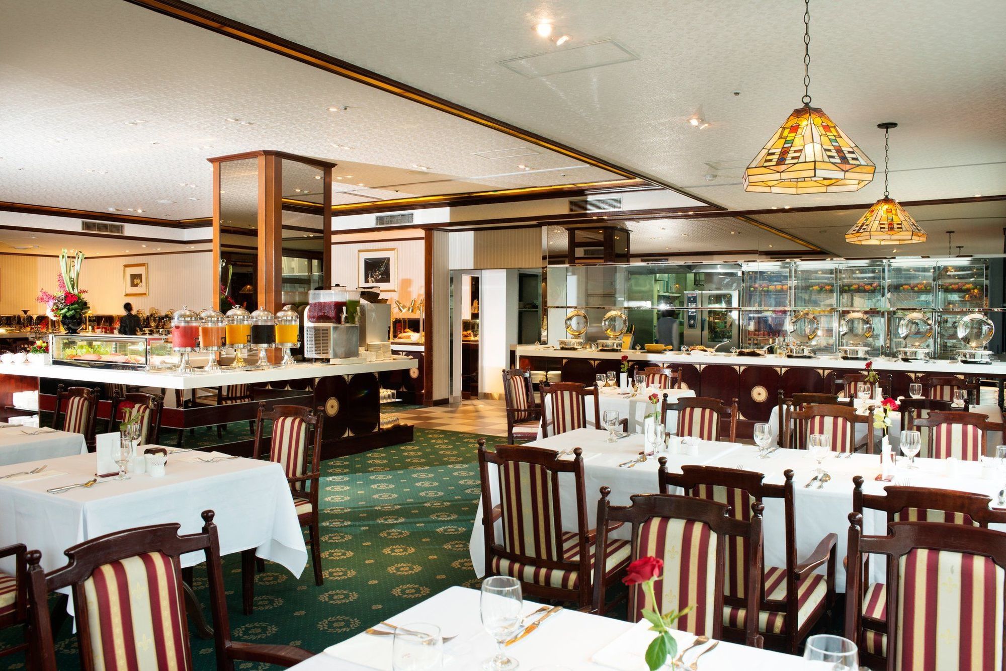 The Howard Plaza Hotel Tajpej Étterem fotó The restaurant