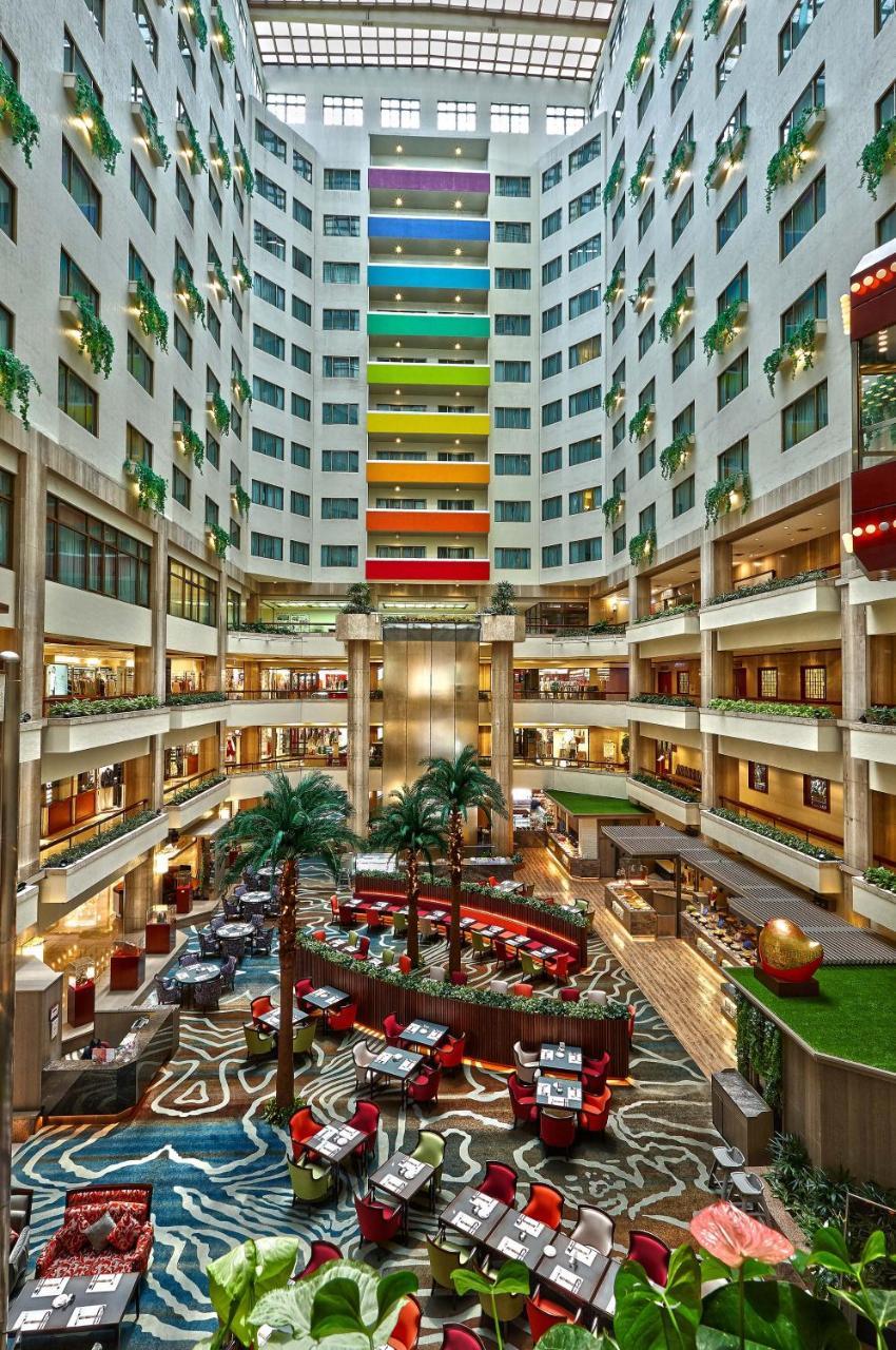 The Howard Plaza Hotel Tajpej Kültér fotó The interior of the hotel